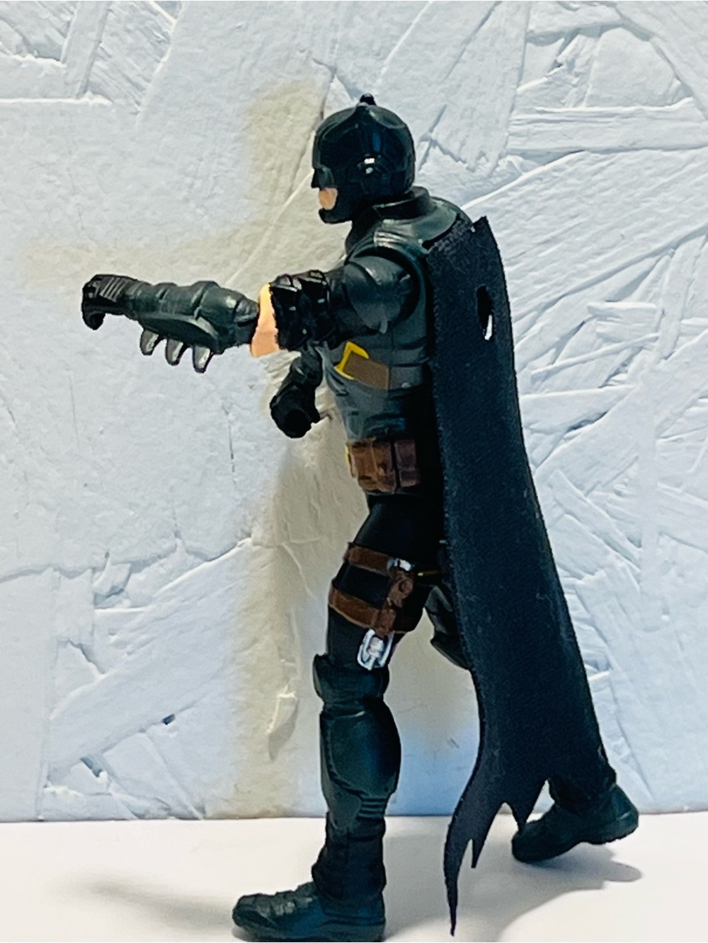 Batman Action Figure - Picture 6 of 9